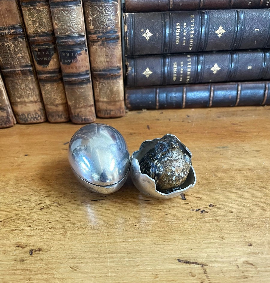 Figural Bird Inkwell Cracked Egg - 43 Chesapeake Court Antiques